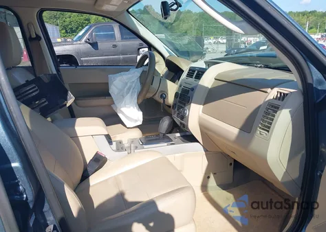 2011 Ford Escape Xlt z USA, uszkodzony, nr VIN 1FMCU0DG2BKA25266